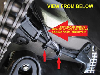 Scottoiler Ducati Monster 1200 unión de los tubos