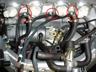 Honda CBF600F 1998, Scottoiler conexión al vacío