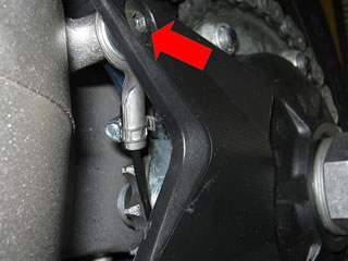 Scottoiler adaptador inyector instalado - Honda Crossrunner