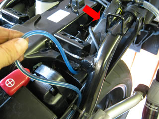 Honda Crossrunner, Scottoiler vSystem ubicación del RMV