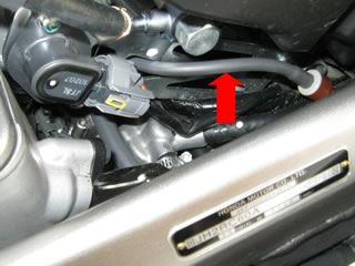 Honda Crossrunner, Scottoiler vSystem conexión al vacío